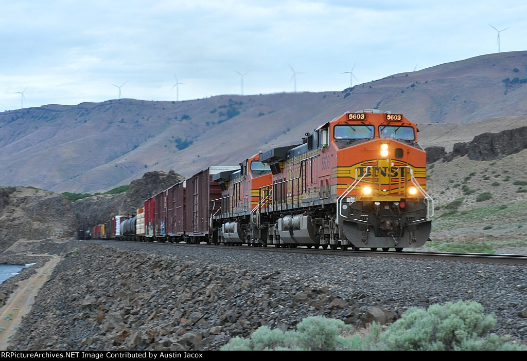 BNSF 5603